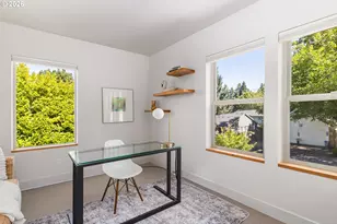 905 Laurel St, Lake Oswego, OR 97034 - Photo 17