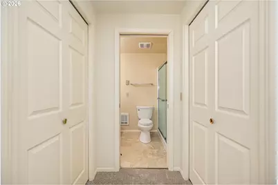 639 S 70th St, Springfield, OR 97478 - Photo 21