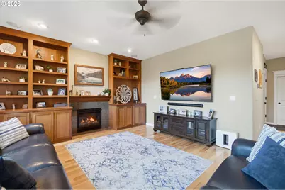 4913 E Masters Dr, Newberg, OR 97132 - Photo 15