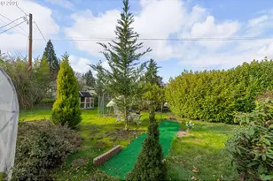 796 W Pilger St, Roseburg, OR 97471 - Photo 37