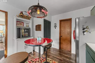 796 W Pilger St, Roseburg, OR 97471 - Photo 9