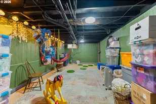 796 W Pilger St, Roseburg, OR 97471 - Photo 23