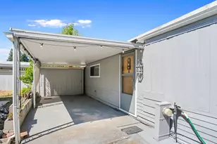 11450 SW Royal Villa Dr, Portland, OR 97224 - Photo 31