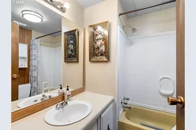 11450 SW Royal Villa Dr, Portland, OR 97224 - Photo 21