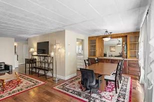 11450 SW Royal Villa Dr, Portland, OR 97224 - Photo 9