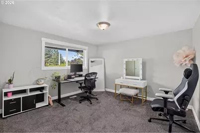 1386 SW 4th St, Gresham, OR 97080 - Photo 13