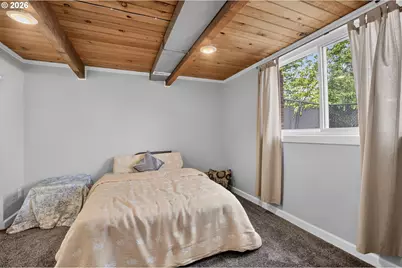 1386 SW 4th St, Gresham, OR 97080 - Photo 21