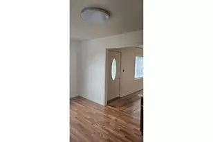 9256 SE Morrison St, Portland, OR 97216 - Photo 13