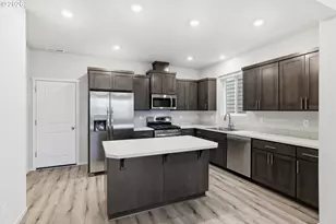 11331 NW Main St, North Plains, OR 97133 - Photo 3