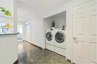 2437 NW Logan St, Camas, WA 98607 - Photo 9