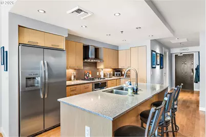 1310 NW Naito Pkwy #206, Portland, OR 97209 - Photo 9
