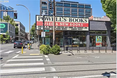 1310 NW Naito Pkwy #206, Portland, OR 97209 - Photo 31