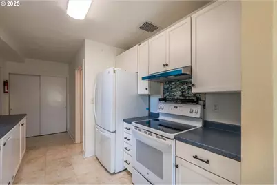 2318 Liberty St, North Bend, OR 97459 - Photo 19