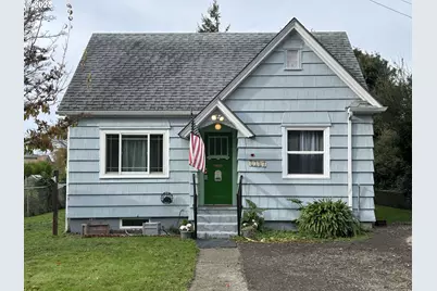 2318 Liberty St, North Bend, OR 97459 - Photo 1