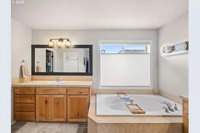 12677 Villard Pl, Oregon City, OR 97045 - Photo 25