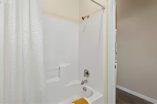 13915 SW Meridian St, Beaverton, OR 97005 - Photo 23