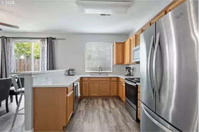 6255 SW 182nd Ter, Beaverton, OR 97007 - Photo 17