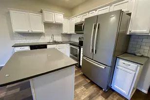 900 NE 91st Ave, Portland, OR 97220 - Photo 5