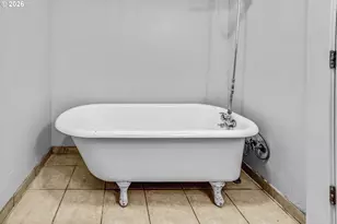 900 NE 91st Ave, Portland, OR 97220 - Photo 29