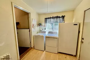 13904 Stagecoach Rd, Swisshome, OR 97480 - Photo 25