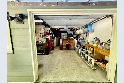 13904 Stagecoach Rd, Swisshome, OR 97480 - Photo 27