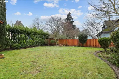 6315 NE 35th Ave, Portland, OR 97211 - Photo 17