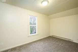 119 NE Kingwood Dr, McMinnville, OR 97128 - Photo 25