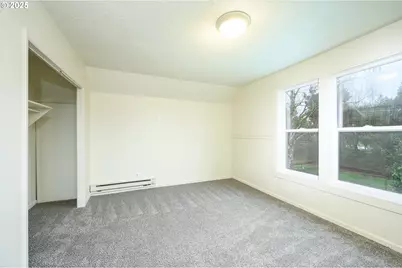 119 NE Kingwood Dr, McMinnville, OR 97128 - Photo 29