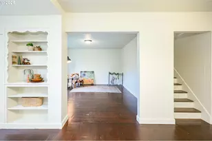 119 NE Kingwood Dr, McMinnville, OR 97128 - Photo 13