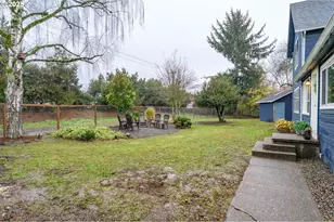 119 NE Kingwood Dr, McMinnville, OR 97128 - Photo 31