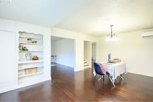 119 NE Kingwood Dr, McMinnville, OR 97128 - Photo 11