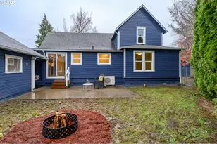 119 NE Kingwood Dr, McMinnville, OR 97128 - Photo 45