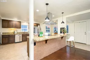 119 NE Kingwood Dr, McMinnville, OR 97128 - Photo 5