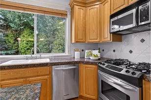 22393 SW 107th Ave, Tualatin, OR 97062 - Photo 17