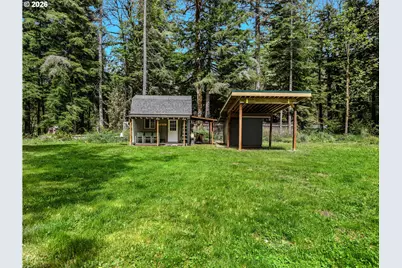28135 E Grove Ave, Welches, OR 97067 - Photo 5
