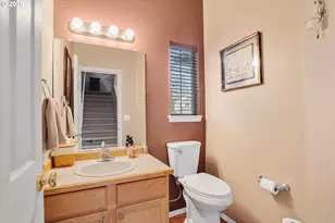 19738 SW Ashcroft Ln, Aloha, OR 97003 - Photo 15