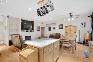 19738 SW Ashcroft Ln, Aloha, OR 97003 - Photo 9