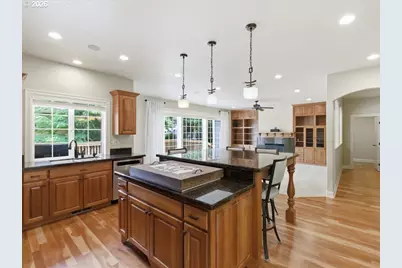 5810 SE Pikes Pass St, Salem, OR 97306 - Photo 17