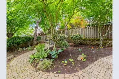 5810 SE Pikes Pass St, Salem, OR 97306 - Photo 41