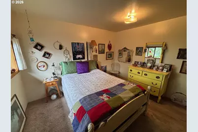 330 10th Street St, Bandon, OR 97411 - Photo 33