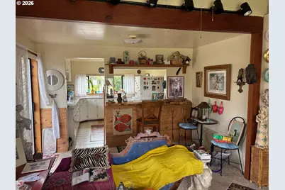 330 10th Street St, Bandon, OR 97411 - Photo 41