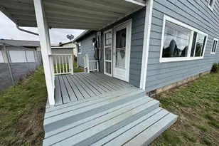 1010 N Lake Rd, Lakeside, OR 97449 - Photo 3