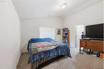 3692 Phantom Way, Eugene, OR 97401 - Photo 11