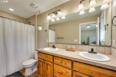 6015 NE 59th Ave, Vancouver, WA 98661 - Photo 13