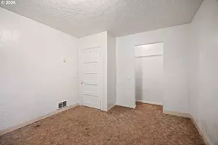 1589 Seagate Ave, Coos Bay, OR 97420 - Photo 11