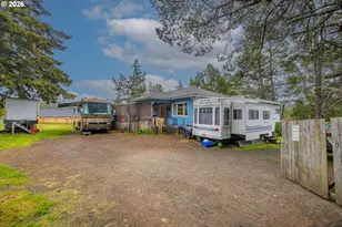 1589 Seagate Ave, Coos Bay, OR 97420 - Photo 31