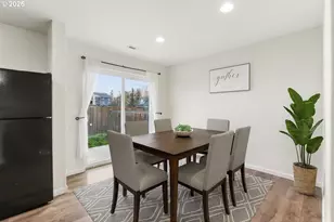 902 S View Dr, Molalla, OR 97038 - Photo 9