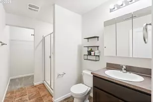 902 S View Dr, Molalla, OR 97038 - Photo 15