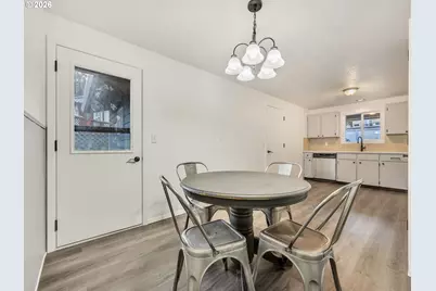 1208 Alameda Ave, Astoria, OR 97103 - Photo 9