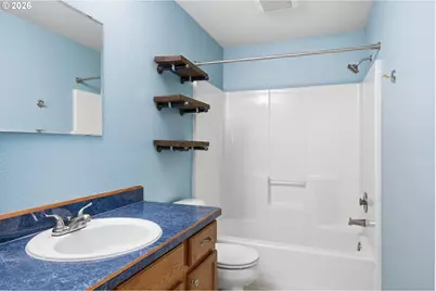 1826 E 38th Loop, Vancouver, WA 98663 - Photo 19